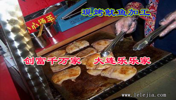 我公司生產(chǎn)車間正在加工組裝機(jī)器車間